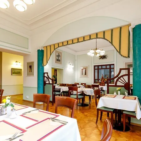 Ester 4* Karlovy Vary