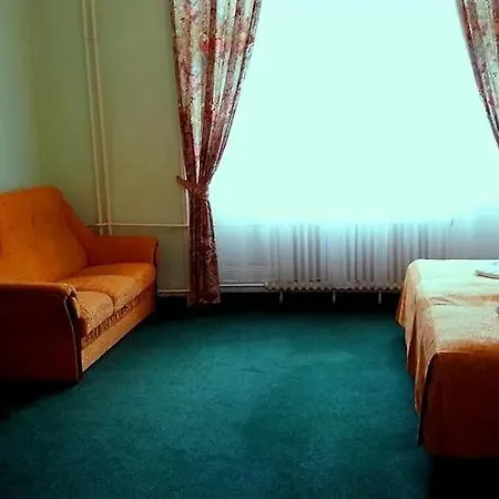 Ester Hotell