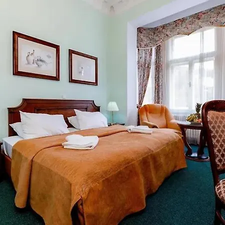 Hotell Ester