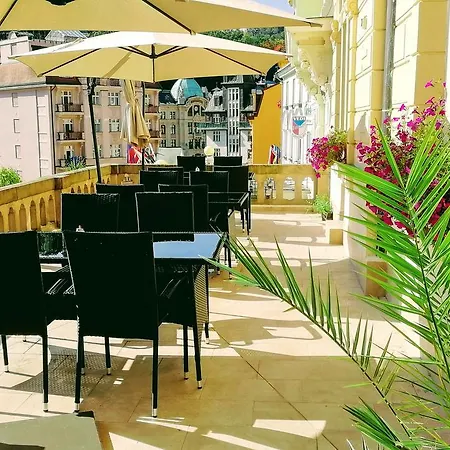 Ester Hotell 4*