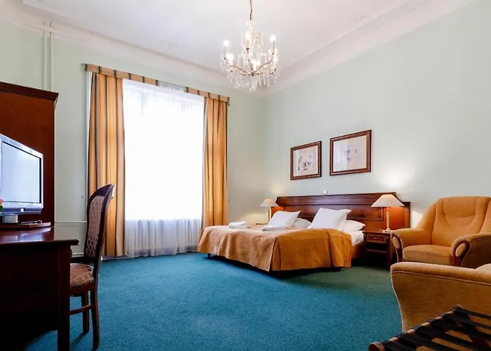 Hotel Ester 4*